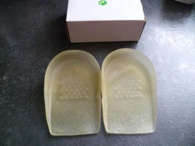 Talonnettes neuves en silicone - Chaussures - La Gorgue (59253)