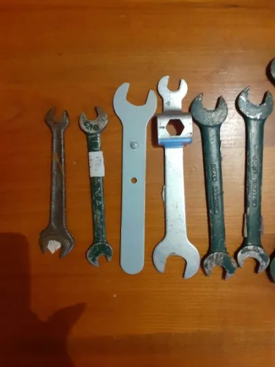 Lot 8 clés mixtes bricolage , outillage - photo 3