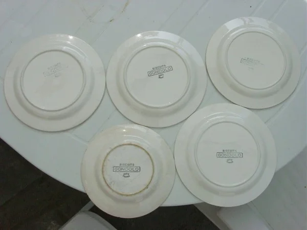 Assiette gondolo - Arts de la Table - Louvres (95380)