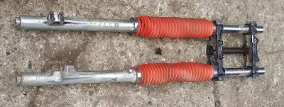 fourche yamaha 125 yz 1986 - Équipements Moto
