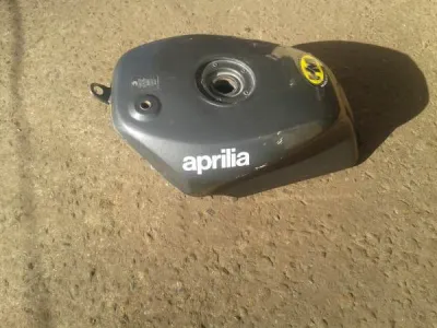 Réservoir aprilia 125 af1 futura 1992 - photo 3