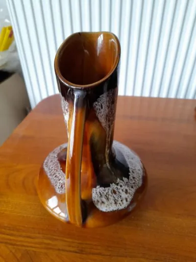 Sarreguemines et digoin - vase en faience - Décoration