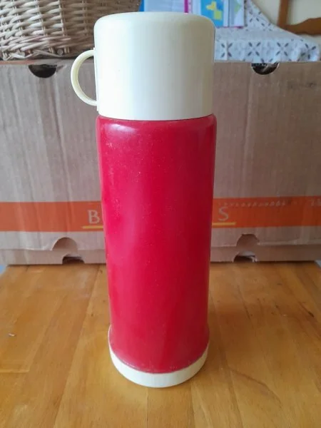 Thermos en plastique " domec dermedoc " - Collection - Saint-Satur (18300)