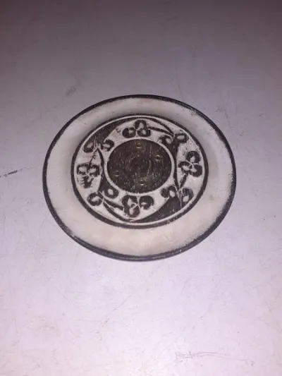 Porte encens rond en bois et céramique - 4 encens - Décoration