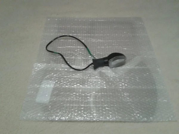 Clignotant arriére droit neuf suzuki 750 gsr 2022 - Équipements Moto - Compiègne (60200)