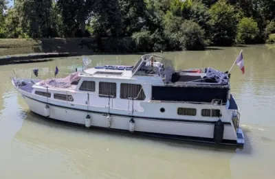 Vedette hollandaise 10,50 - Bateaux - Toulouse (31000)