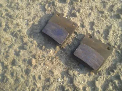 Plaquettes de freins arriére suzuki 750 gsxf 1996 - photo 3