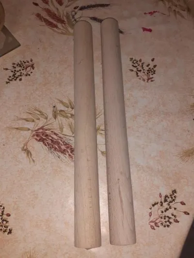 2 baquettes pour tambour - traditionnelles - Musique - Saint-Satur (18300)