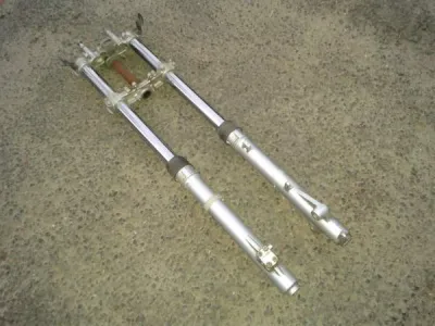 Fourche yamaha 125 dtr 1998 - photo 2