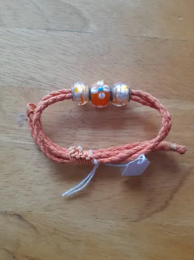 Bracelet ethnique - Bijoux & Montres - Saint-Satur (18300)