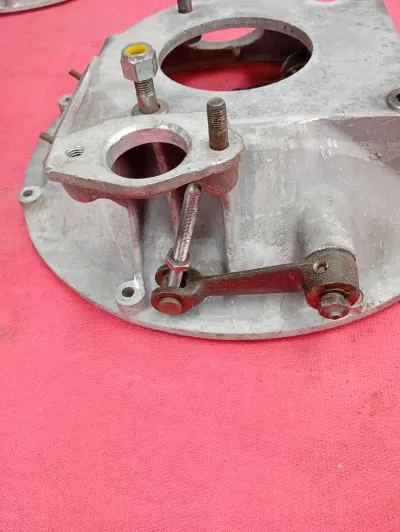 Cloche d'embrayage pour Maserati 3500 GT - photo 2