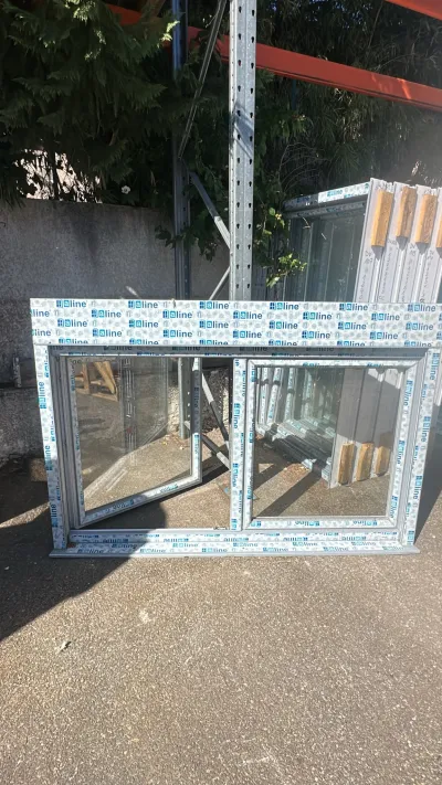 Fenêtre pvc blanc//gris deux vantaux - Bricolage - Décines-Charpieu (69150)
