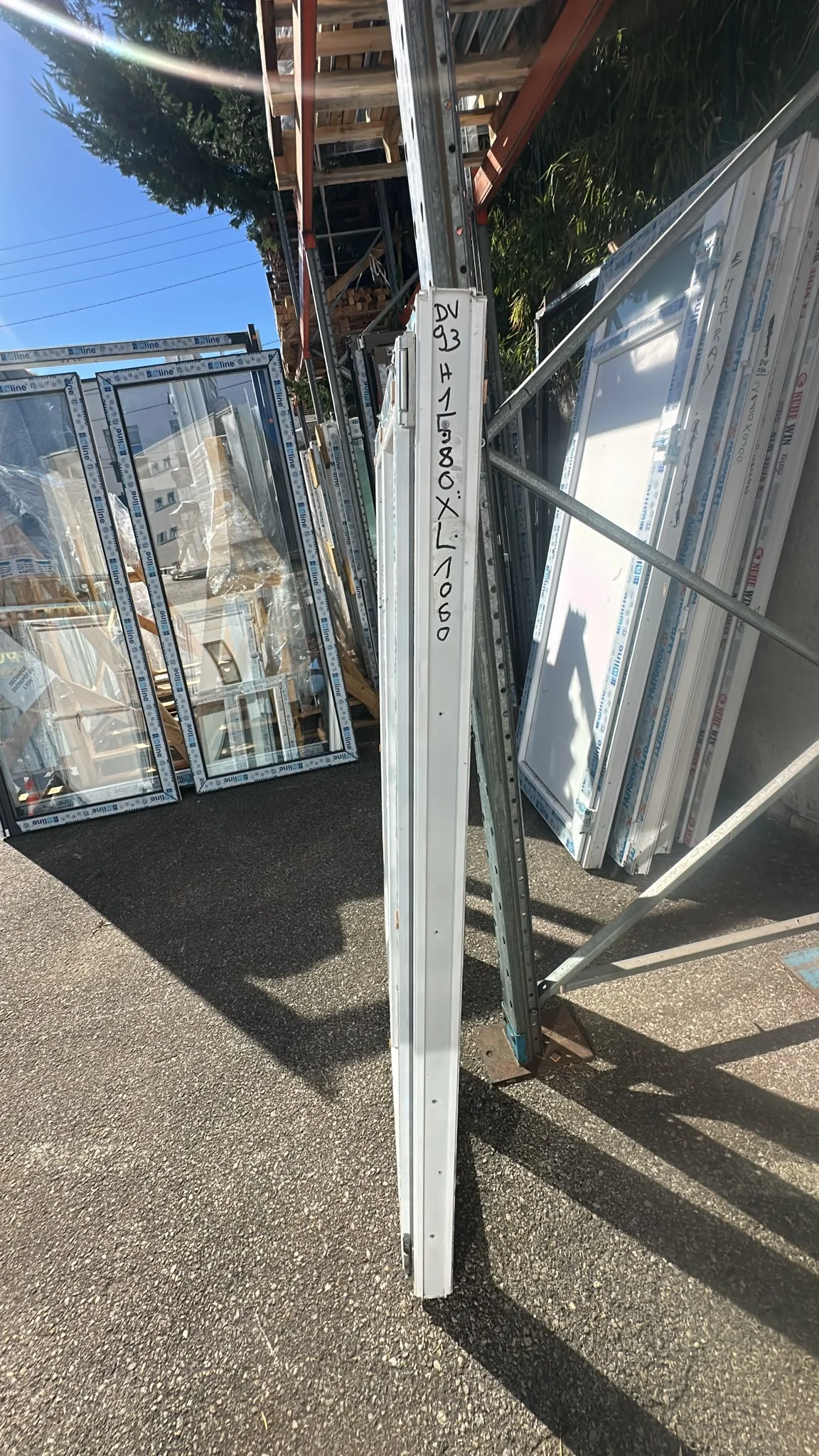 Fenêtre pvc blanc deux vantaux - Bricolage - Bron (69500)