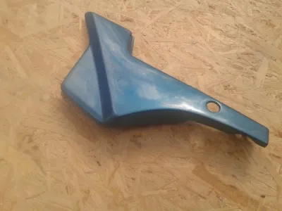 Cache latéral gauche yamaha 750 xj seca 1985 - photo 3