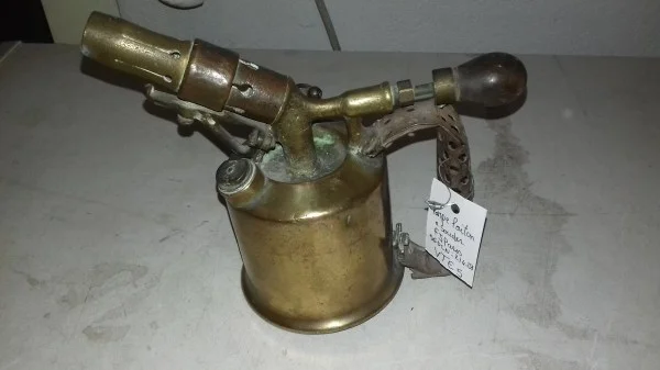 Ancienne lampe à souder fj paris vblf - Collection - Saint-Satur (18300)