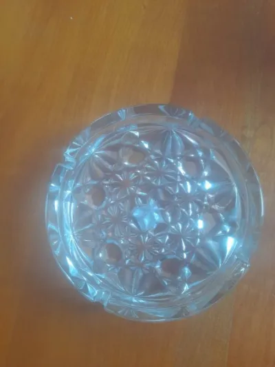 Cendrier en verre - photo 4