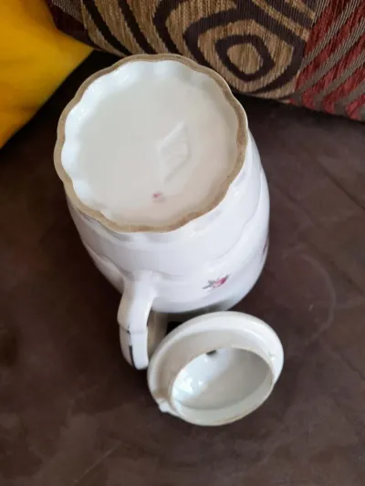Cafetière en Porcelaine - Blanche avec des Roses - - photo 3