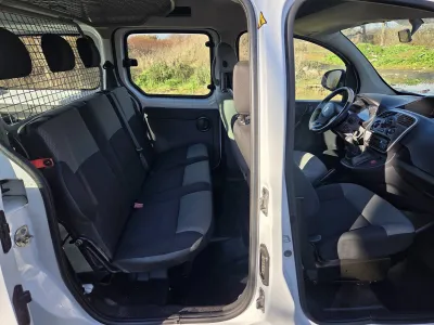 Renault Kangoo 2018 double cabine 109539km - photo 3