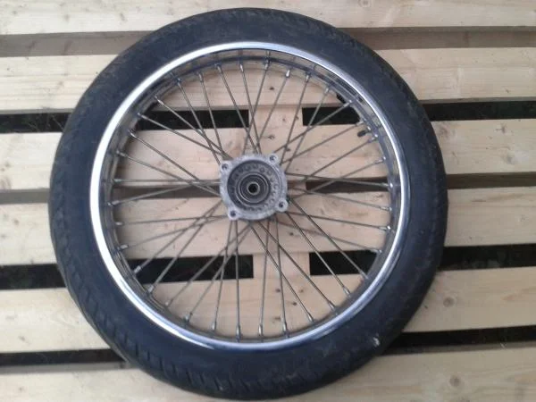 Roue avant suzuki 650 ls 1994 - Équipements Moto - Villiers-le-Bel (95400)