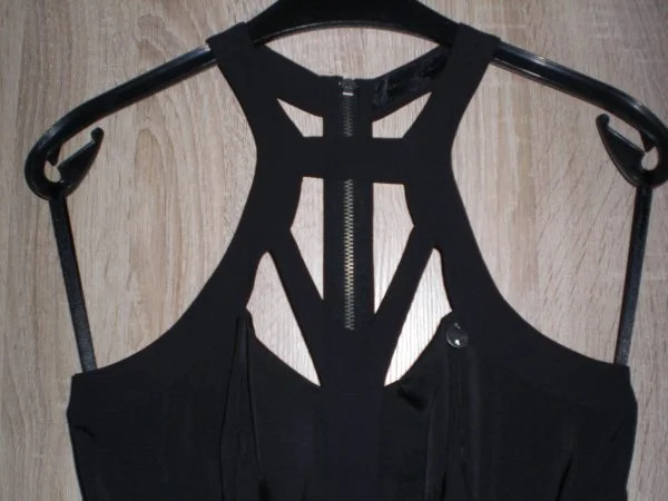 Robe guess original t.36 noir neuf - Vêtements Femme - Sochaux (25600)