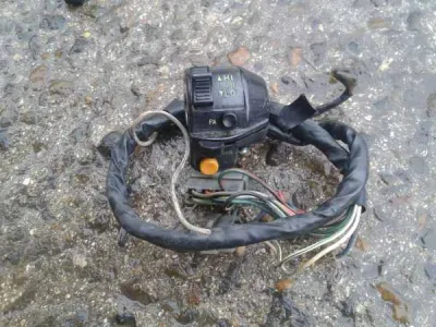 Comodo gauche honda 1000 goldwing 1980 - Équipements Moto - Dampleux (02600)