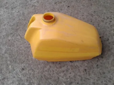 Réservoir suzuki 175 pe 1981 - photo 3