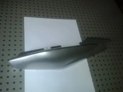 Cache latéral gauche yamaha fz6 2008 - photo 2