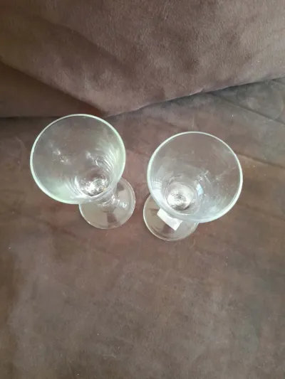Bahin Hu - Lot 2 Flûtes à Champagne en Verre - photo 4