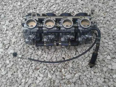 Rampe carburateur yamaha r6 2000 - Équipements Moto - Le Mans (72000)