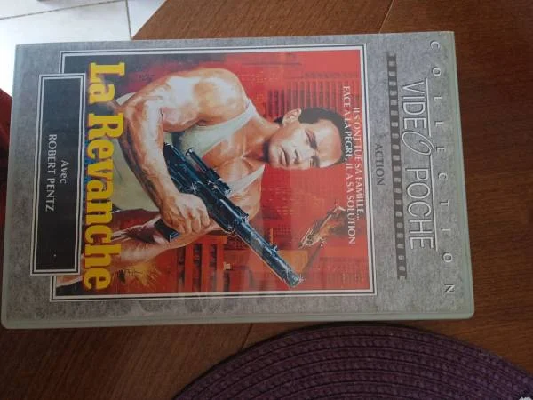 Vhs "la revanche" - CD, DVD & Vinyles - Saint-Satur (18300)