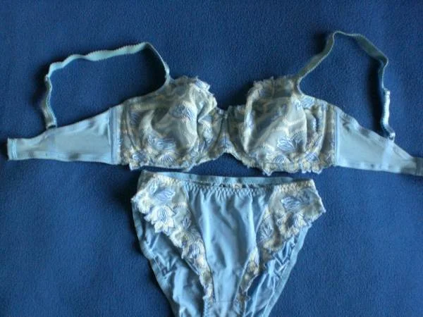 4 shorty ou ensemble soutif-slip-string ou autres - Vêtements Femme - Sochaux (25600)