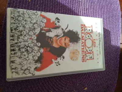 Vhs "les 101 dalmatiens" - CD, DVD & Vinyles - Saint-Satur (18300)