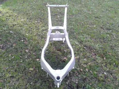 Cadre yamaha 750 yzf 1993 - Équipements Moto - Rully (60810)