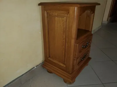 Petit meuble genre table de nuit avec niche et 2 t - Meubles - Saint-Paul-Trois-Châteaux (26130)