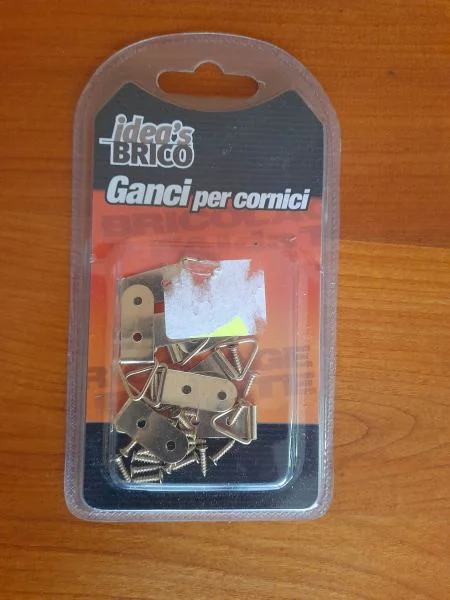 Crochet pour cadre - accroche cadre à visser - Bricolage - Saint-Satur (18300)