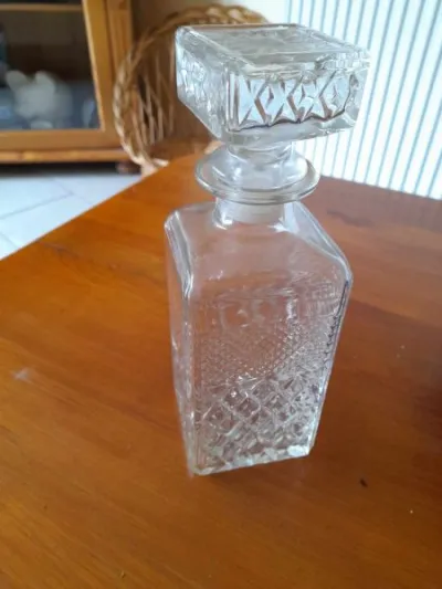 Carafe en verre pour wisky , liqueur - Collection - Saint-Satur (18300)