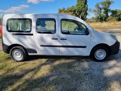 Renault Kangoo 6/2019 double cabine 150232km 1.5dc - photo 2