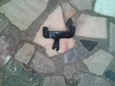 Support compteur kawasaki zx6r 1997 - photo 4