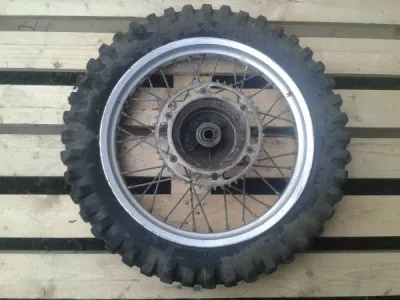 Roue arriére ktm 250 1984 - photo 3