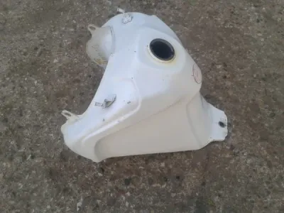 Réservoir honda 650 dominator 1988 - photo 2