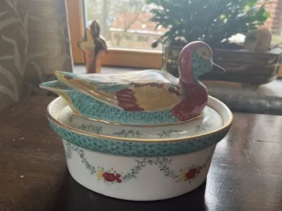 Porcelaine peinte main - Arts de la Table - Ottignies (1340)