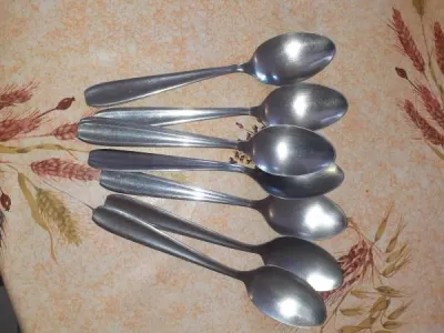 Lot 6 grandes cuillères + 1 gratuite - Collection - Saint-Satur (18300)