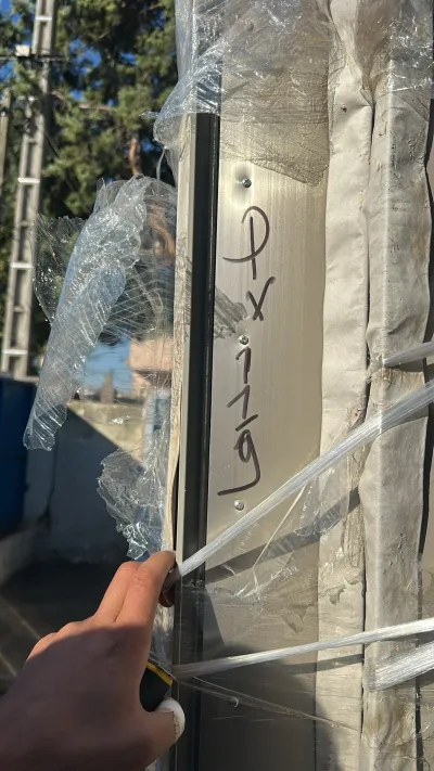 Fenêtre deux vantaux en alu champagne - photo 2