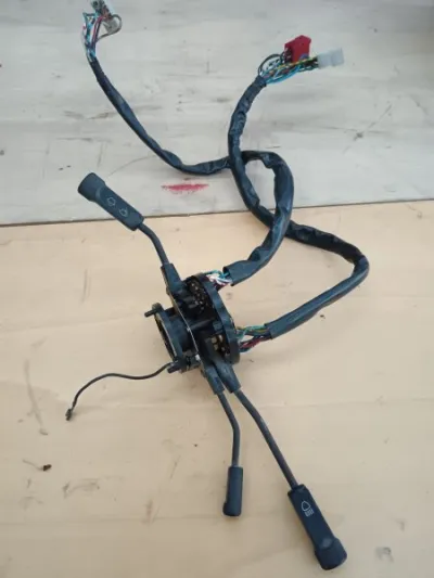 Commodo de phares ferrari mondial et 400i - Équipements Auto - Nice (06000)