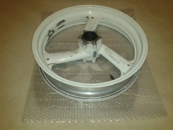 Roue avant yamaha 400 fzr 1993 - Équipements Moto - Compiègne (60200)