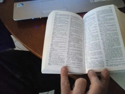 Livre " larousse de poche " - photo 2