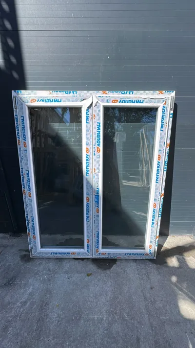 Fenêtre pvc blanc deux vantaux Haut 1450/ Larg 120 - Bricolage