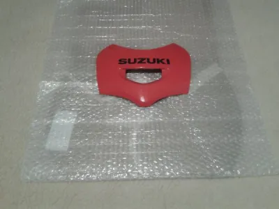 Cache sup téte de fourche suzuki 750 gsxf 1998 - Équipements Moto - Compiègne (60200)