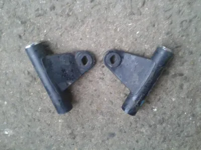 Supports phare kawasaki z500b 1980 - Équipements Moto - Dampleux (02600)