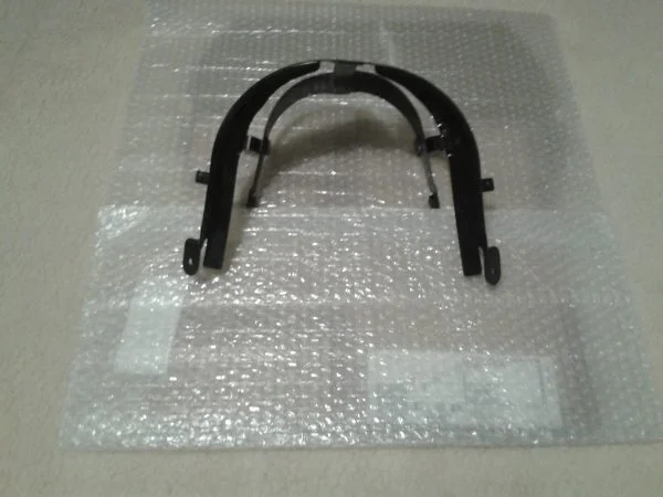 Support garde boue avant suzuki 1100 gsxr 1990 - Équipements Moto - Compiègne (60200)